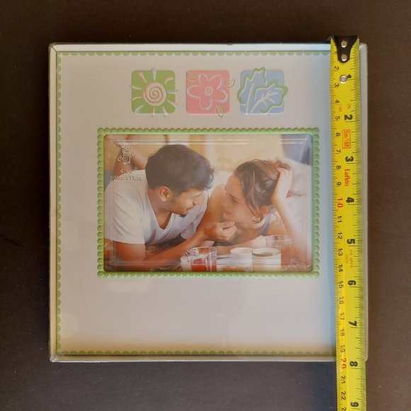 NWOT - Cute Picture Frame With Stand - Picture 4 of 5